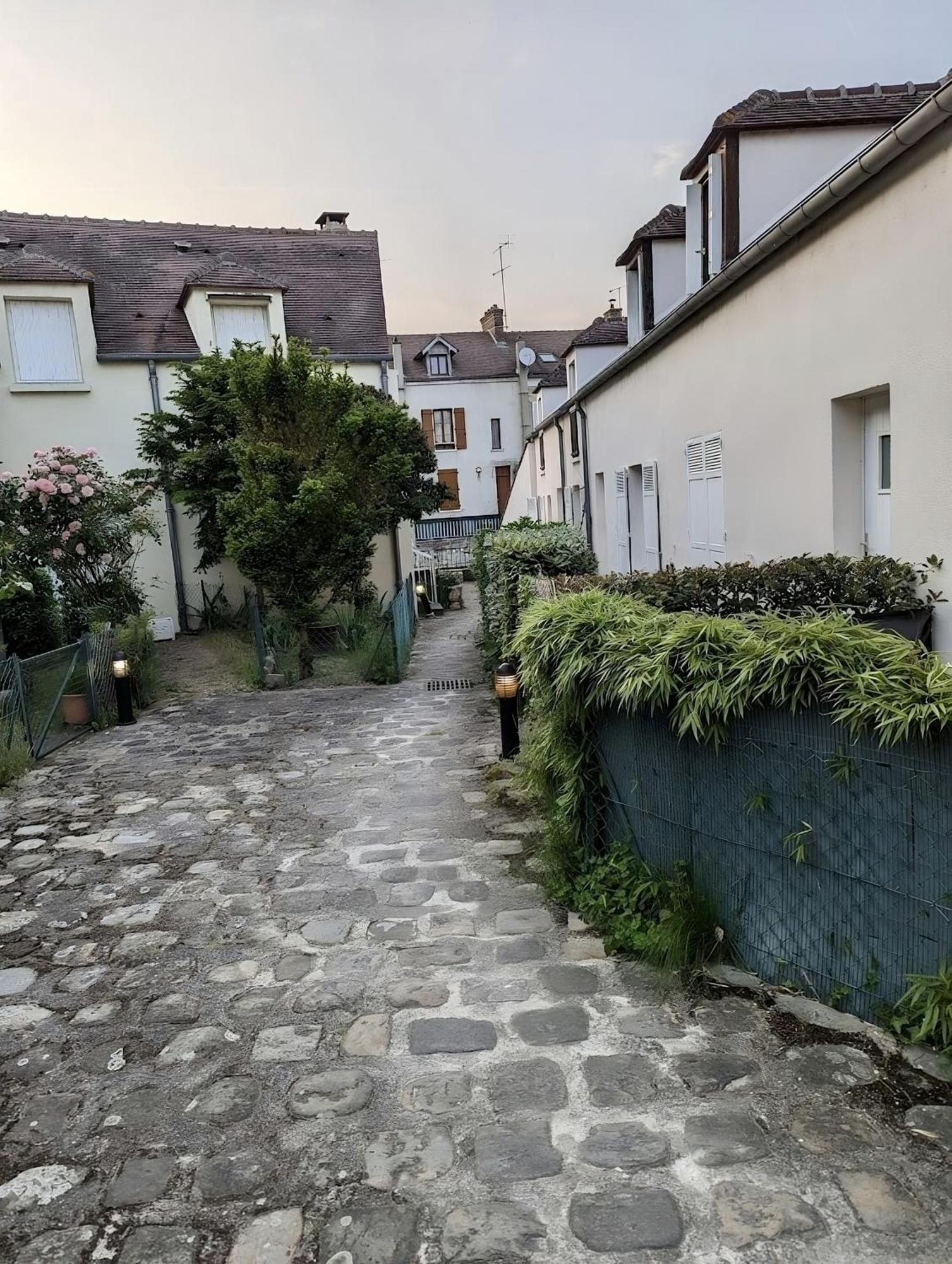 Charmante Maisonnette Centre Nemours Bagian luar foto