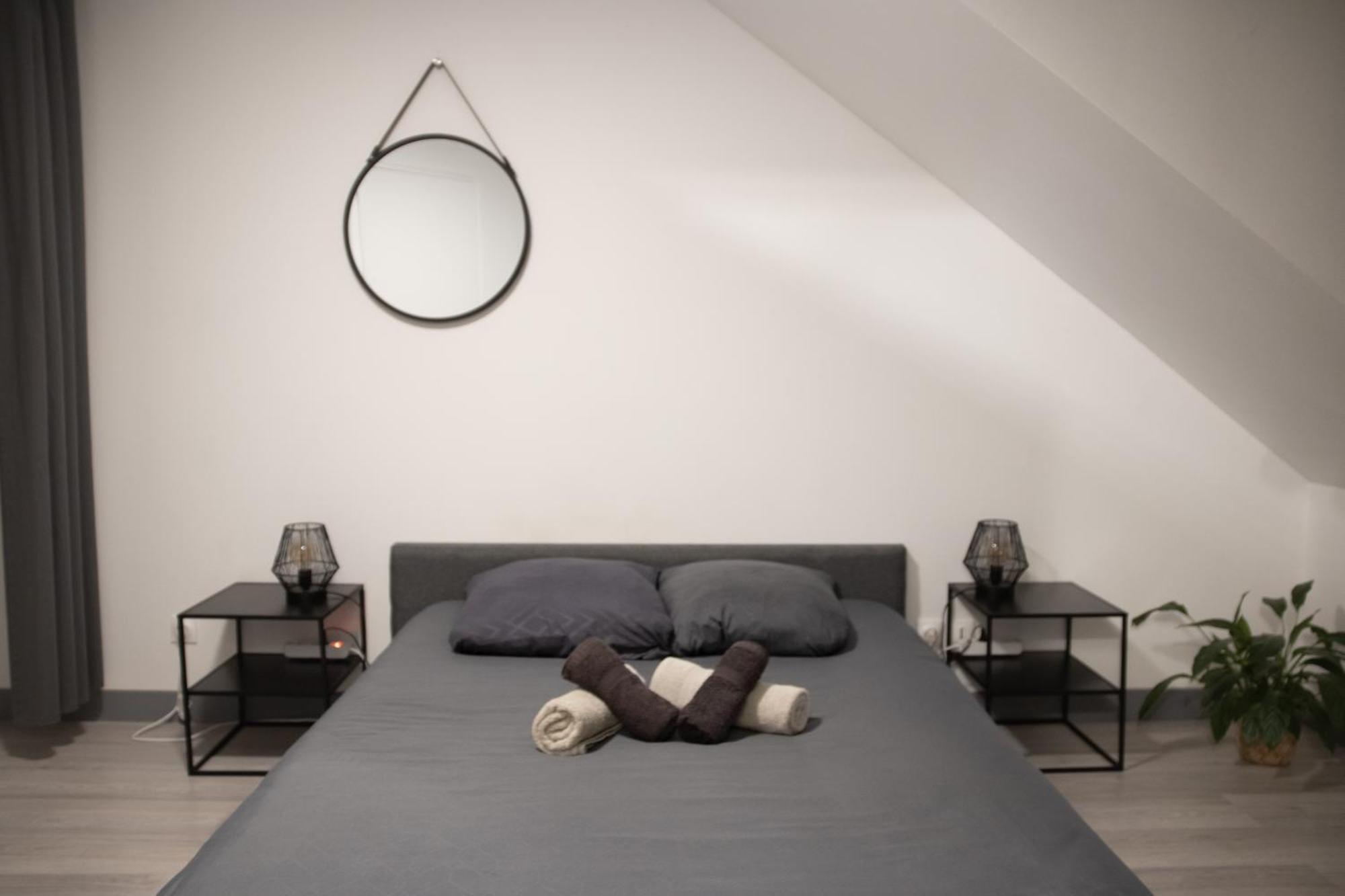 Charmante Maisonnette Centre Nemours Bagian luar foto